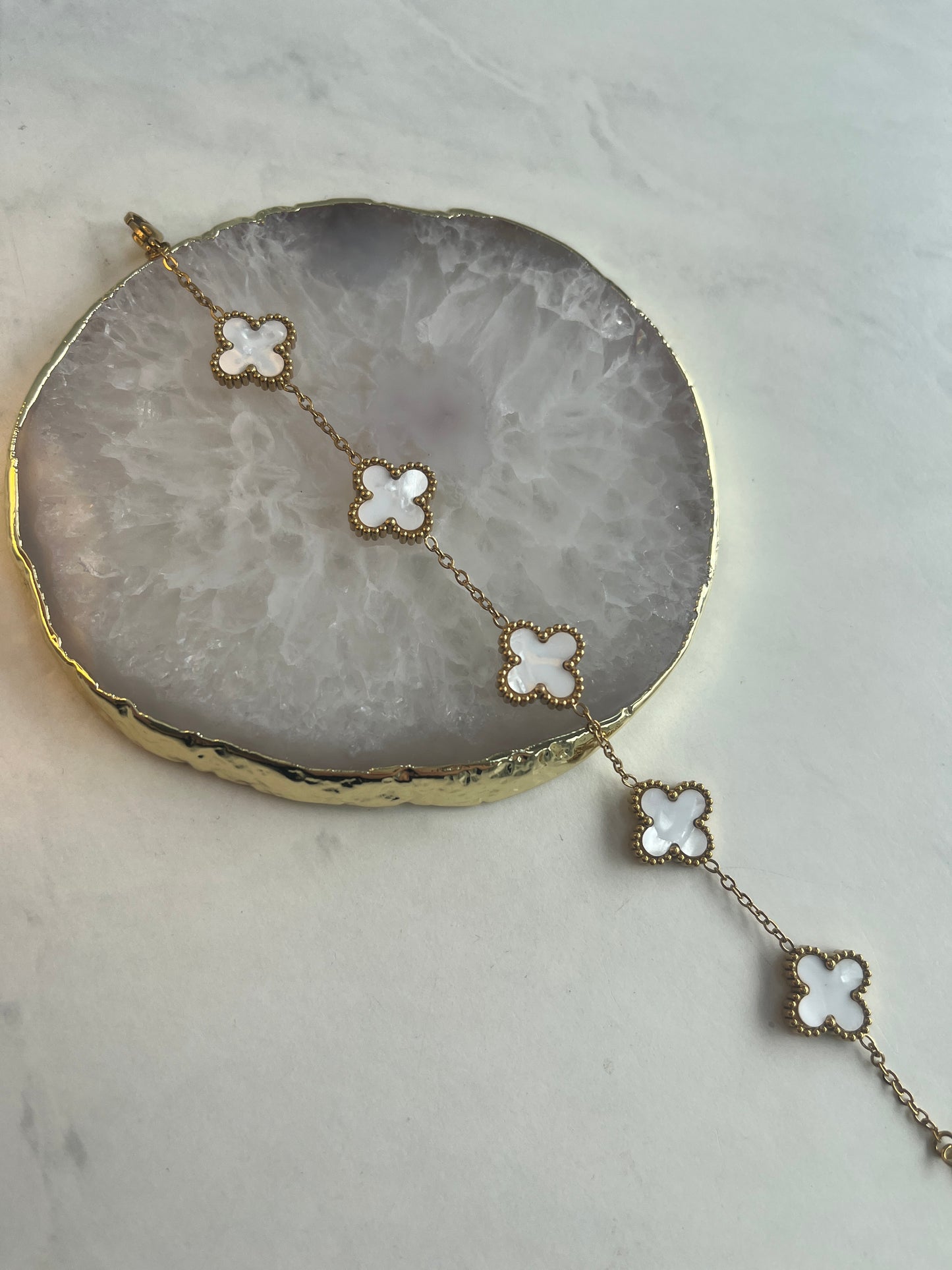 WHITE FLOWERS Armband | gold